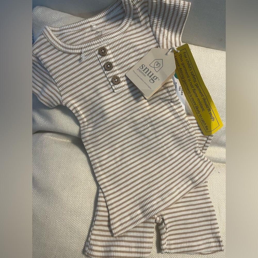 NWT Snug Baby 2 Piece Stripes Pajama Set Size 12 months